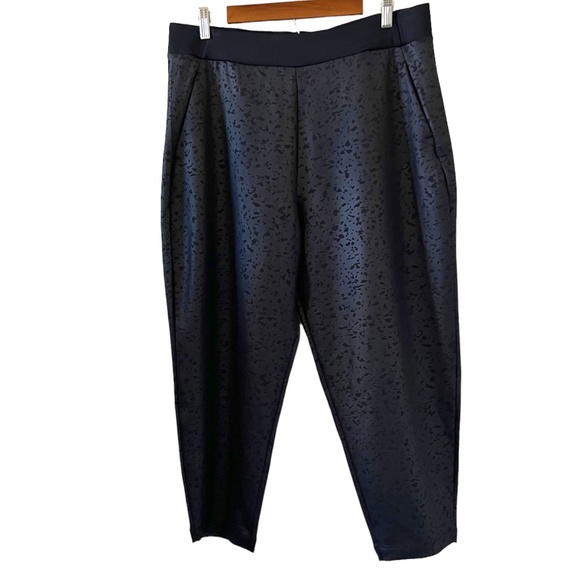Nike NEW Montage Emboss Animal Print Pull-On Ankle Pants In Black Size XL